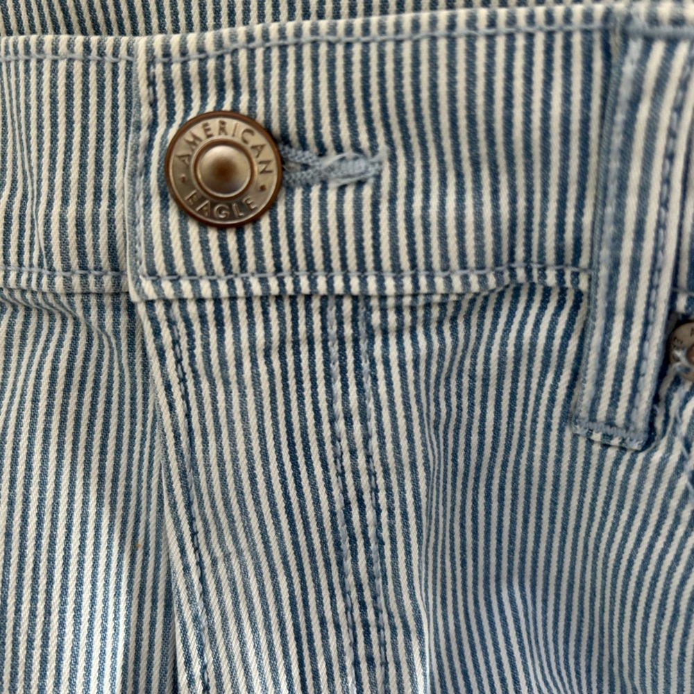 American Eagle Outfitters Striped Jean Shorts Stretch High Rise 98% Cotton - Picture 4 of 16